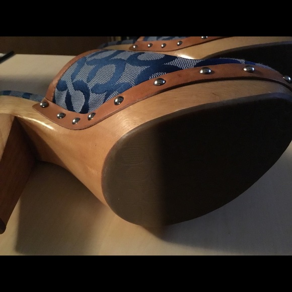 🚫SOLD🚫Authentic Coach clogs, never worn outdoors - Picture 4 of 4